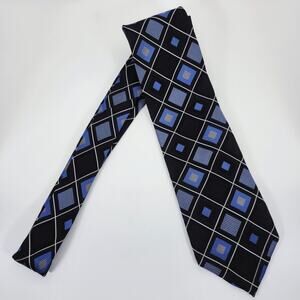 Michael Kors Mens Silk Tie Blue Diamond Pattern Textured Hand Finished Designer